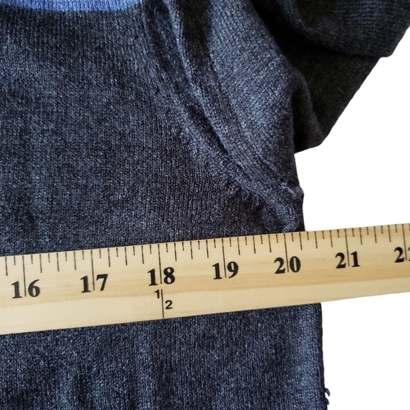 Tricots st. Raphael men  crew sweater   size M - Picture 3 of 6